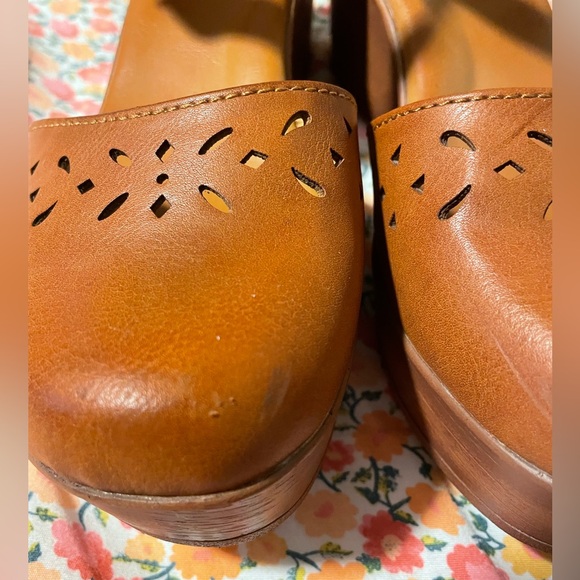 Born Concept B.O.C. Daria tan wedged clog - Picture 6 of 7